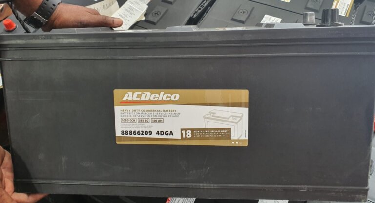 Battery, Commercial Wet 12V 150Ah CCA:1050 RC:335 Size 4DGA - Budget Marine